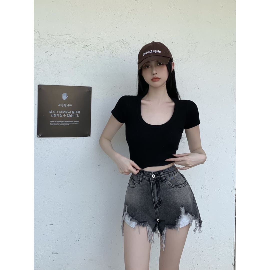 High-Waisted Distressed Shorts - Preview Angle 4