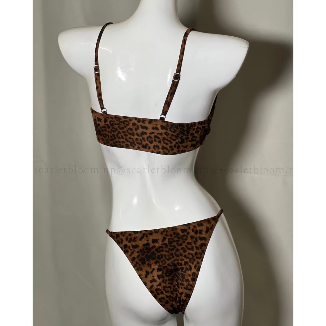 Bold Leopard Bikini Set - Preview Angle 4