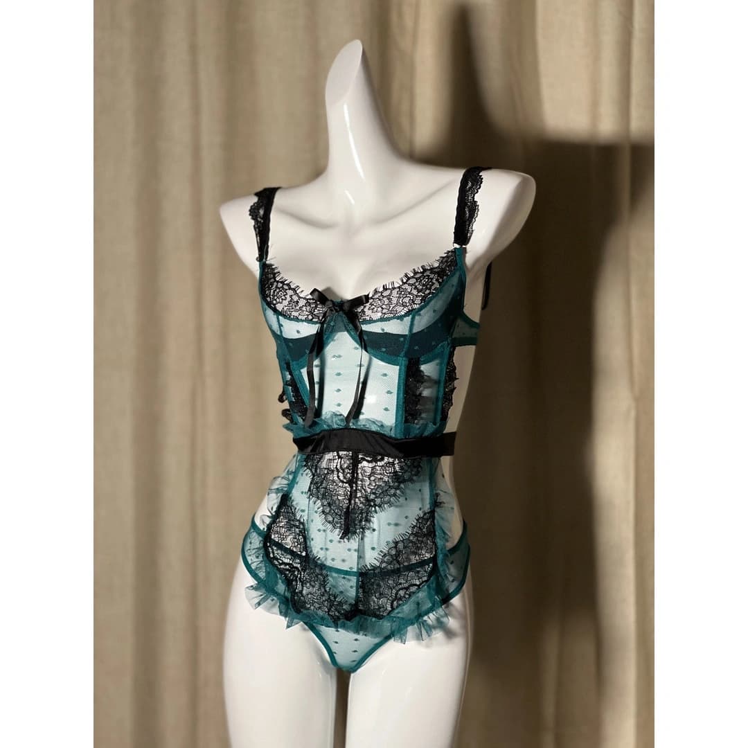 Lace Bunny Mini Set