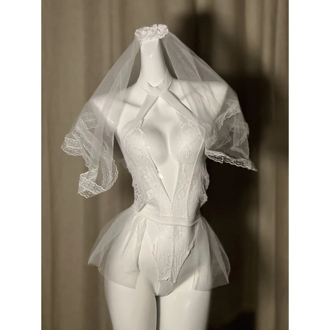 Bridal Lace Fantasy Set - Preview Angle 2